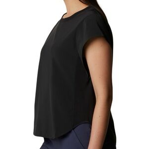 Columbia Women’s Hiking Tee Black Moisture Wicking Medium